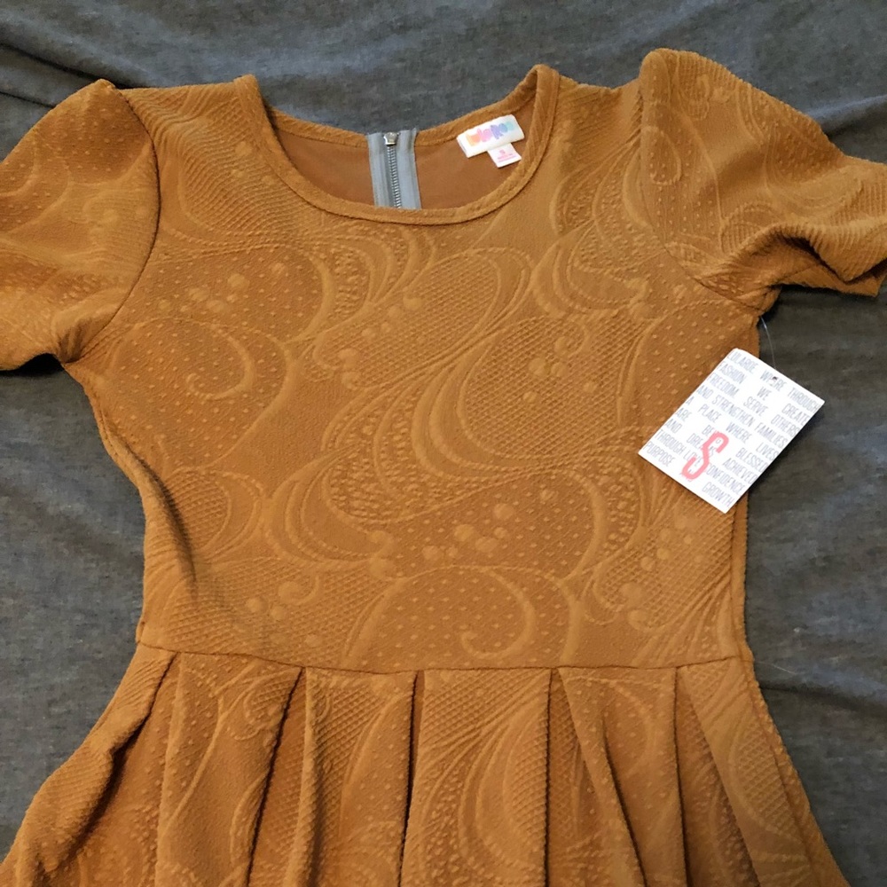 BNWT Small Amelia